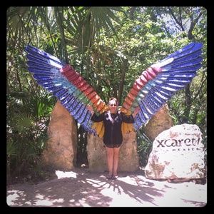 Meet your Posher, Angie